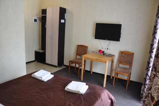 Гостиница Парк Хаджох Каменномостский Стандартный двухместный номер с 1 кроватью-4