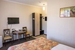 Гостиница Парк Хаджох Каменномостский Стандартный двухместный номер с 1 кроватью-3